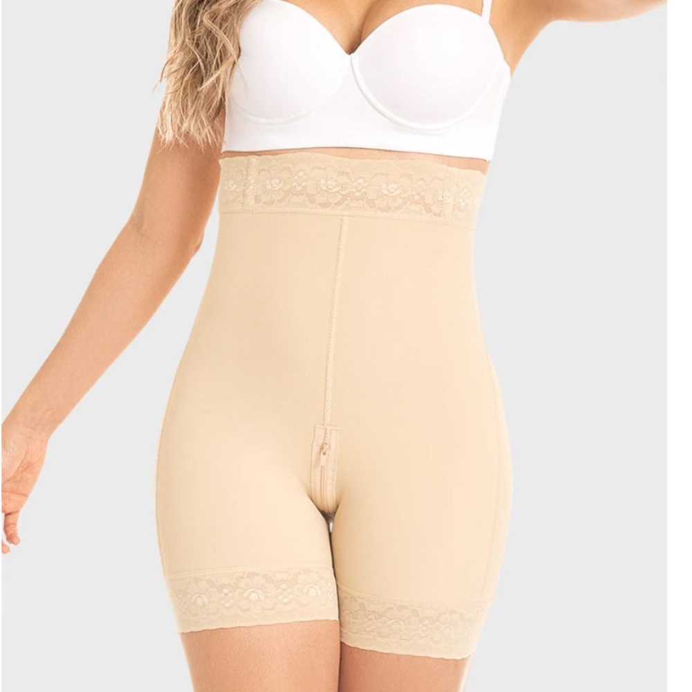SHAPEWEAR SHORT EXTRA HIGH WAISTLINE
FAJAS M&D ID#SXA0327